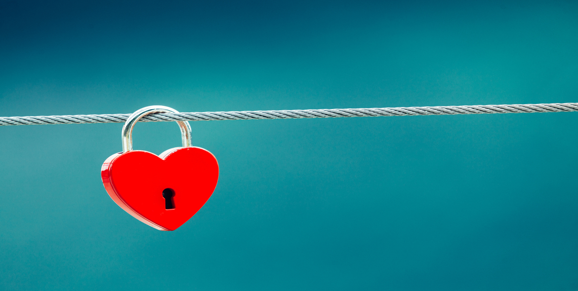 red heart padlock
